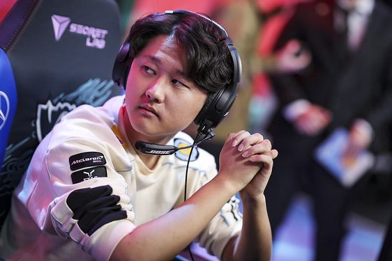 Pyosik Biography Height Weight Age Stats Wife Salary Net Worth More