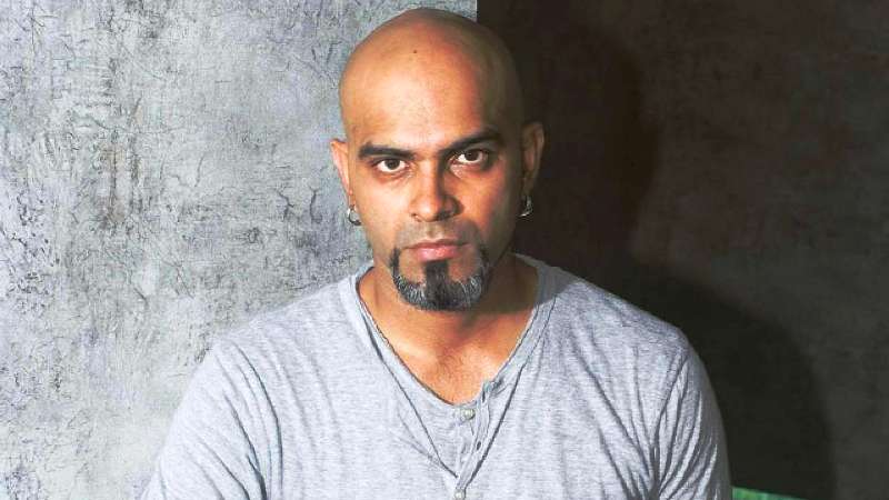 Raghu Ram as Melvin