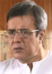 Rajat Ganguly as Baikunto Chowdhury aka Natun Mesho
