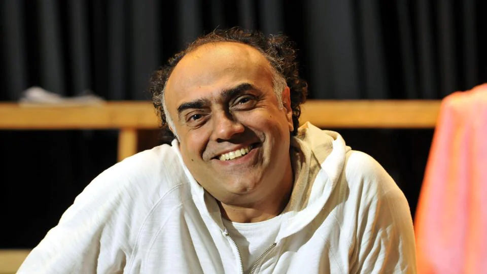 Rajit Kapur Biography, Height, Age, TV Serials, Wife, Family, Salary, Net Worth, Awards, Photos, Facts & More