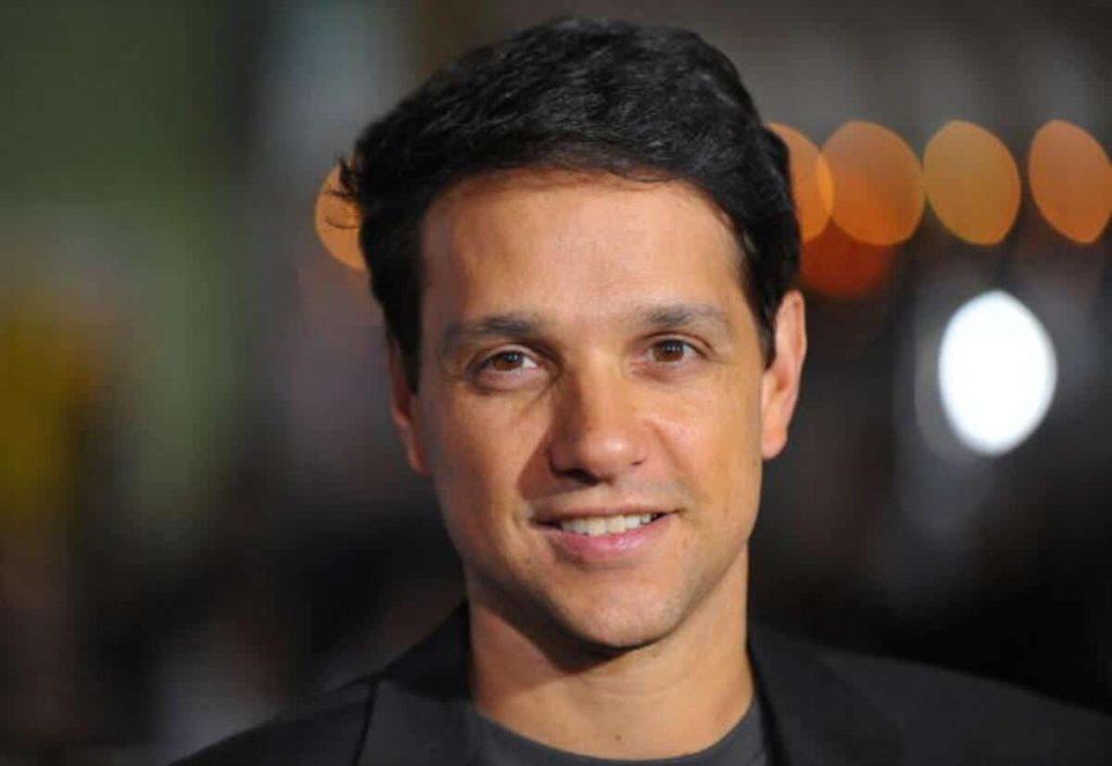 Ralph Macchio Biography, Height, Weight, Age, Movies, Wife, Family, Salary, Net Worth, Facts & More