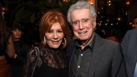 Regis Philbin Biography, Height, Weight, Age, Movies, Wife, Family ...