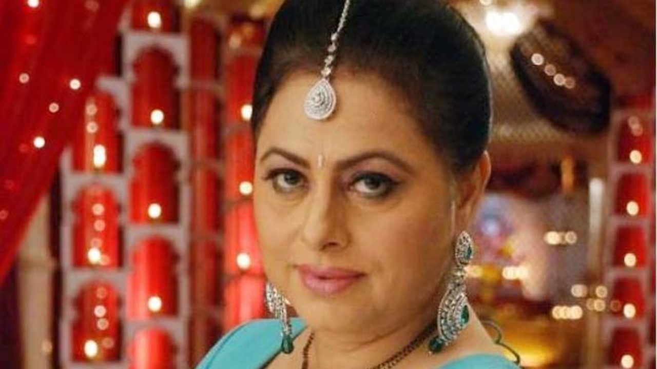 Renuka Israni Biography Height Age TV Serials Husband Family Salary Net Worth Awards Photos Facts More