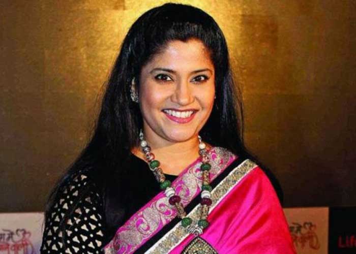 Renuka Shahane as Vandu Solanki