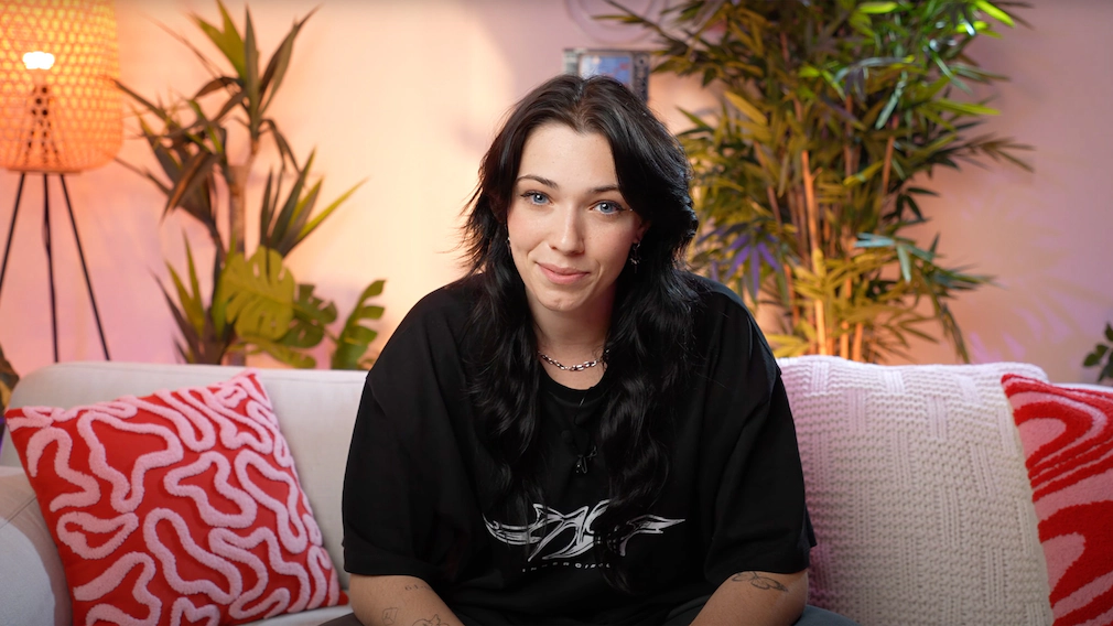 Reved Biography Height Weight Age Stats Wife Salary Net Worth More