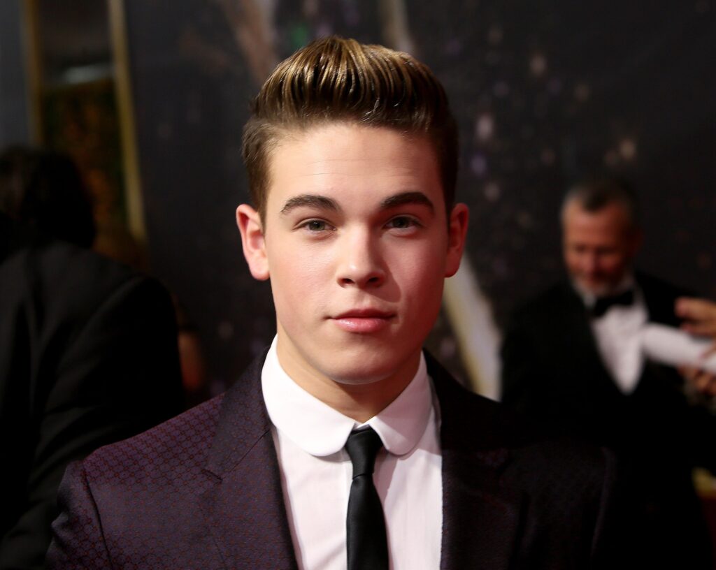 Ricardo Hurtado as Rich Belcher