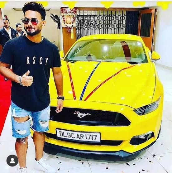 Rishabh Pant With His Car