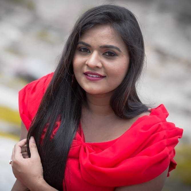 Rohini Noni Biography, Height, Age, TV Serials, Husband, Family, Salary, Net Worth, Awards, Photos, Facts & More