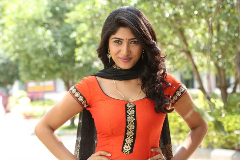 Roshni Prakash as Ragini
