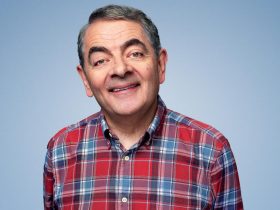 Rowan Atkinson Biography Height Weight Age Movies Wife Family Salary Net Worth Facts More.