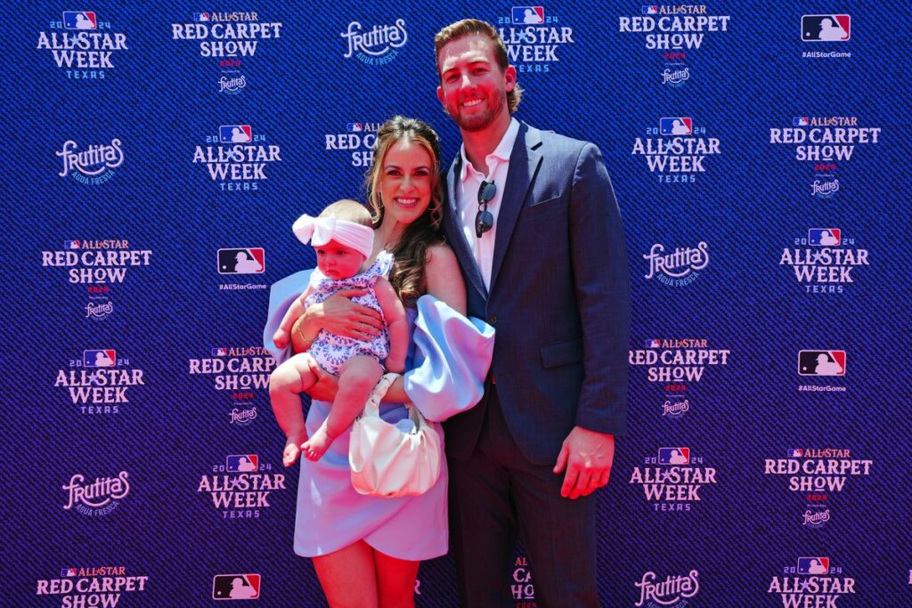 Ryan McMahon With Her Daughter