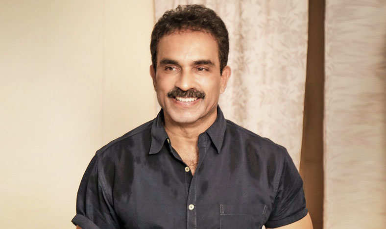 Sai Chand as Jalayya, Aasi's father