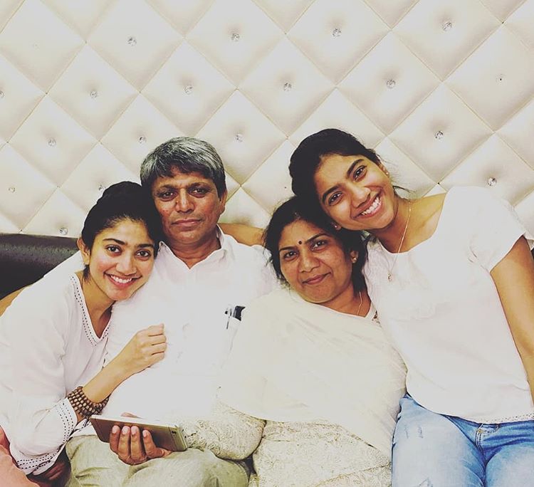 Sai Pallavi With Her Family