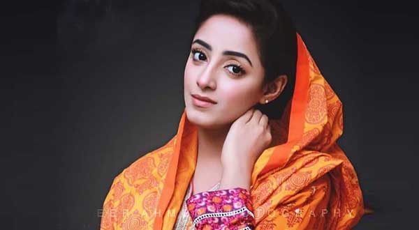 Sanam Chaudhry as Ayaan