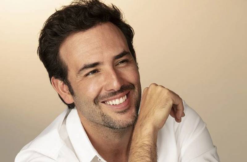 Sebastián Martínez Biography, Height, Weight, Age, Movies, Wife, Family, Salary, Net Worth, Facts & More