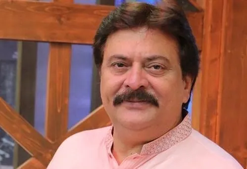 Shabbir Jan as Mukhtar