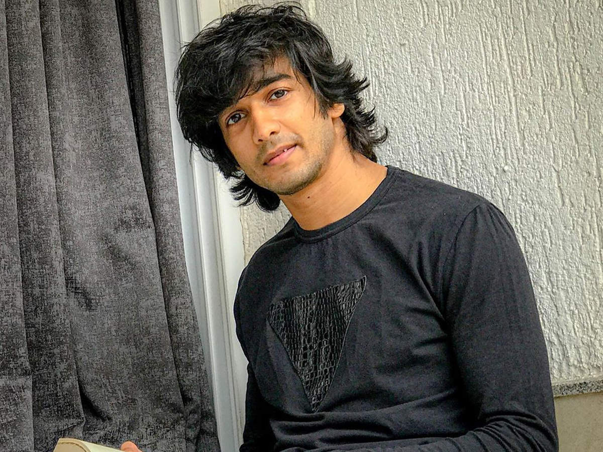 Shantanu Maheshwari Biography Height Age TV Serials Wife Family Salary Net Worth Awards Photos Facts More