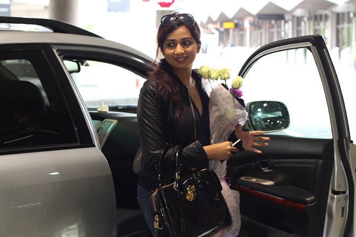 Shreya Ghoshal With Her Car