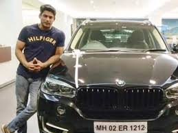 Sidharth Shukla With His Car