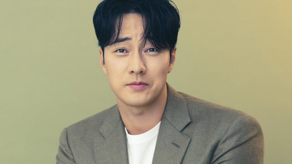 Master's Sun: Review, Story, Cast, Episodes, Release Date, Budget & More So Ji-sub as Joo Joong-won