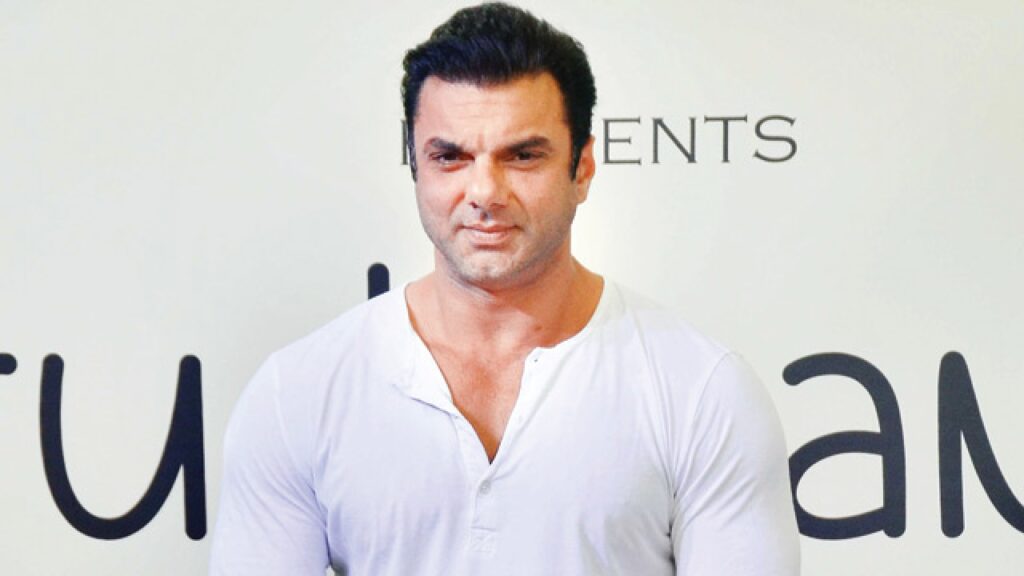 Sohail Khan as Bharat Singh Bisht