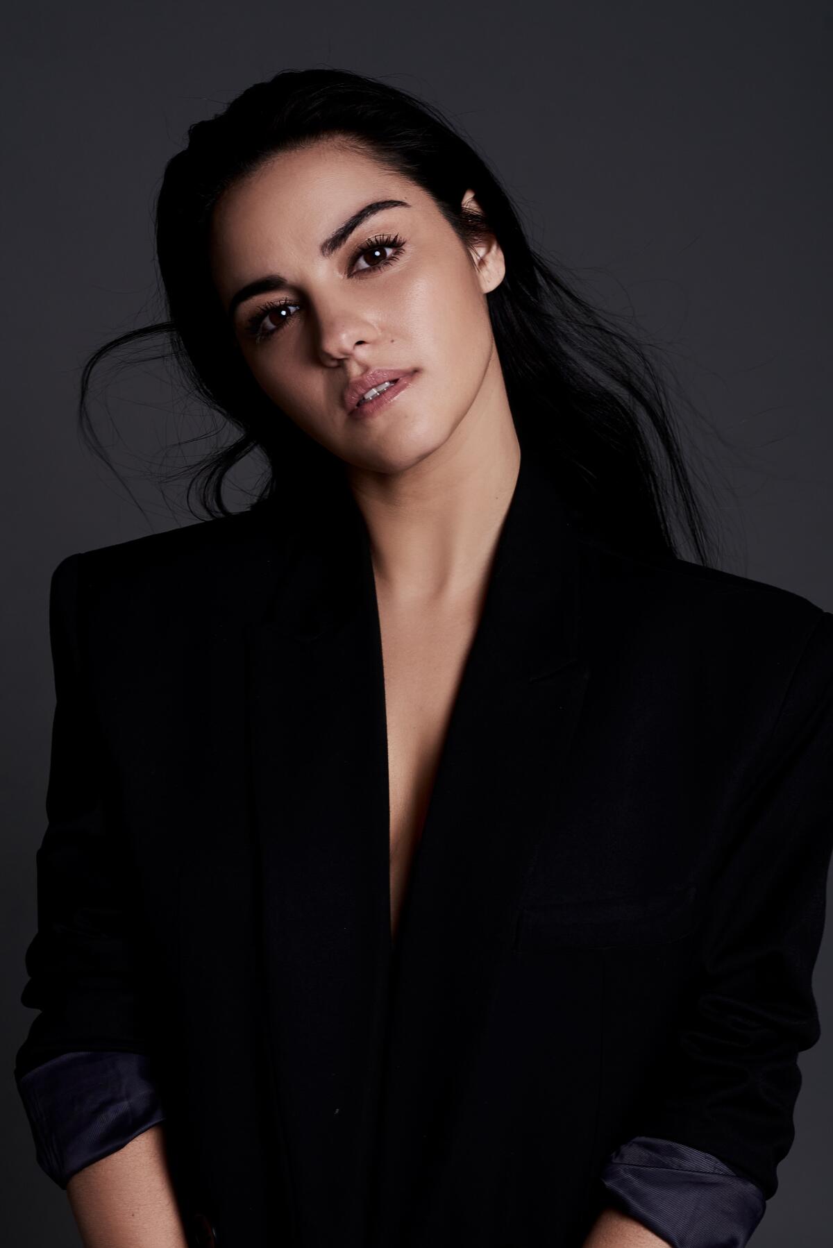Maite Perroni Biography, Height, Weight, Age, Movies, Husband, Family, Salary, Net Worth, Facts & More Some Lesser Known Facts About Maite Perroni