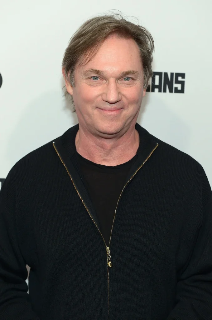 Richard Thomas Biography, Height, Weight, Age, Movies, Wife, Family