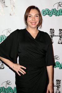 Stephanie Courtney Biography, Height, Weight, Age, Movies, Husband