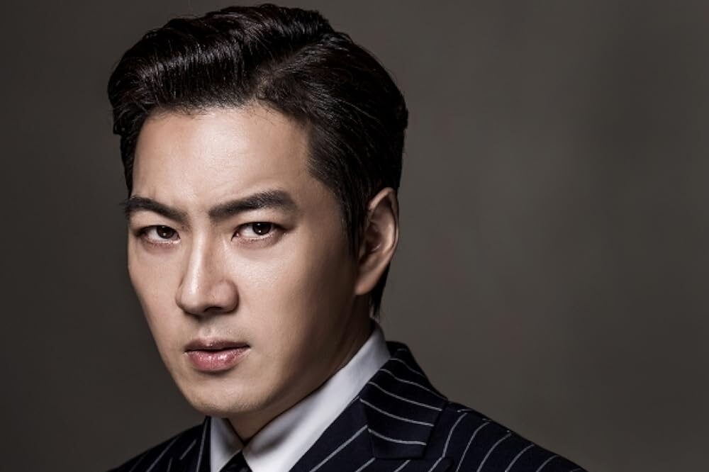 Song Il-guk as Jumong