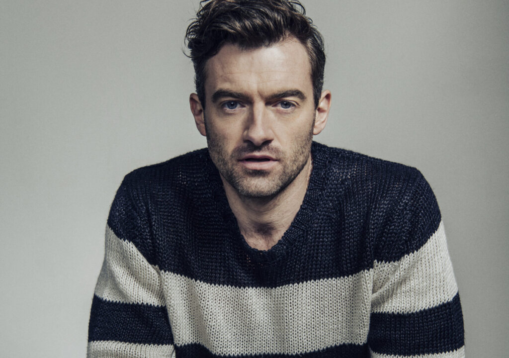 Army of Thieves (2021): Story, Cast, Release Date, Budget, Collection, Review, Ratings & More Stuart Martin as Brad Cage/Alexis Broschini