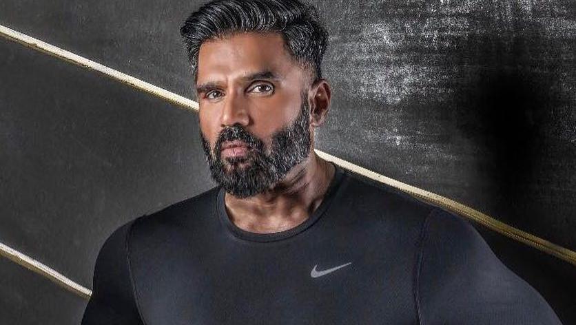 Suniel Shetty as Sada Anna 