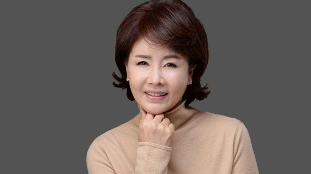 Autumn in My Heart: Review, Story, Cast, Episodes, Release Date, Budget & More Sunwoo Eun-sook as Lee Kyung-ha (Joon-suh's mother)
