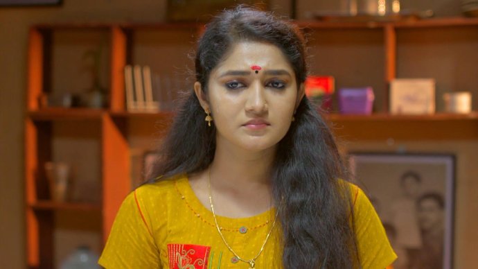 Susmitha Prabhakaran as Sreelakshmi Ravichandra Varman