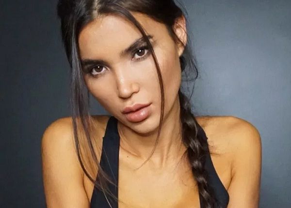 Sveta Bilyalova Biography Height Weight Age Movies Husband Family Salary Net Worth Facts More