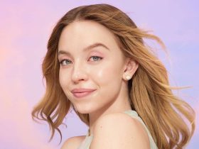 Sydney Sweeney Biography Height Weight Age Movies Husband Family Salary Net Worth Facts