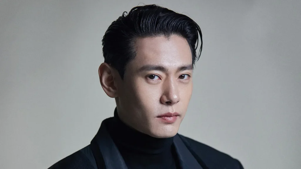 The School Nurse Files: Review, Story, Cast, Episodes, Release Date, Budget & More Teo Yoo as Mr. Mackenzie