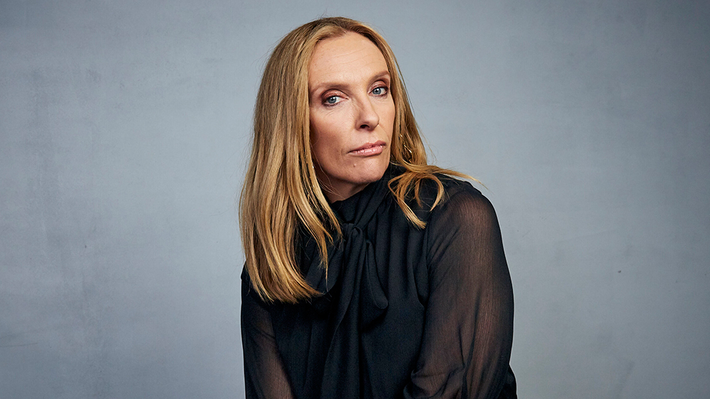 Nightmare Alley (2021): Story, Cast, Release Date, Budget, Collection, Review, Ratings & More Toni Collette as Zeena Krumbein