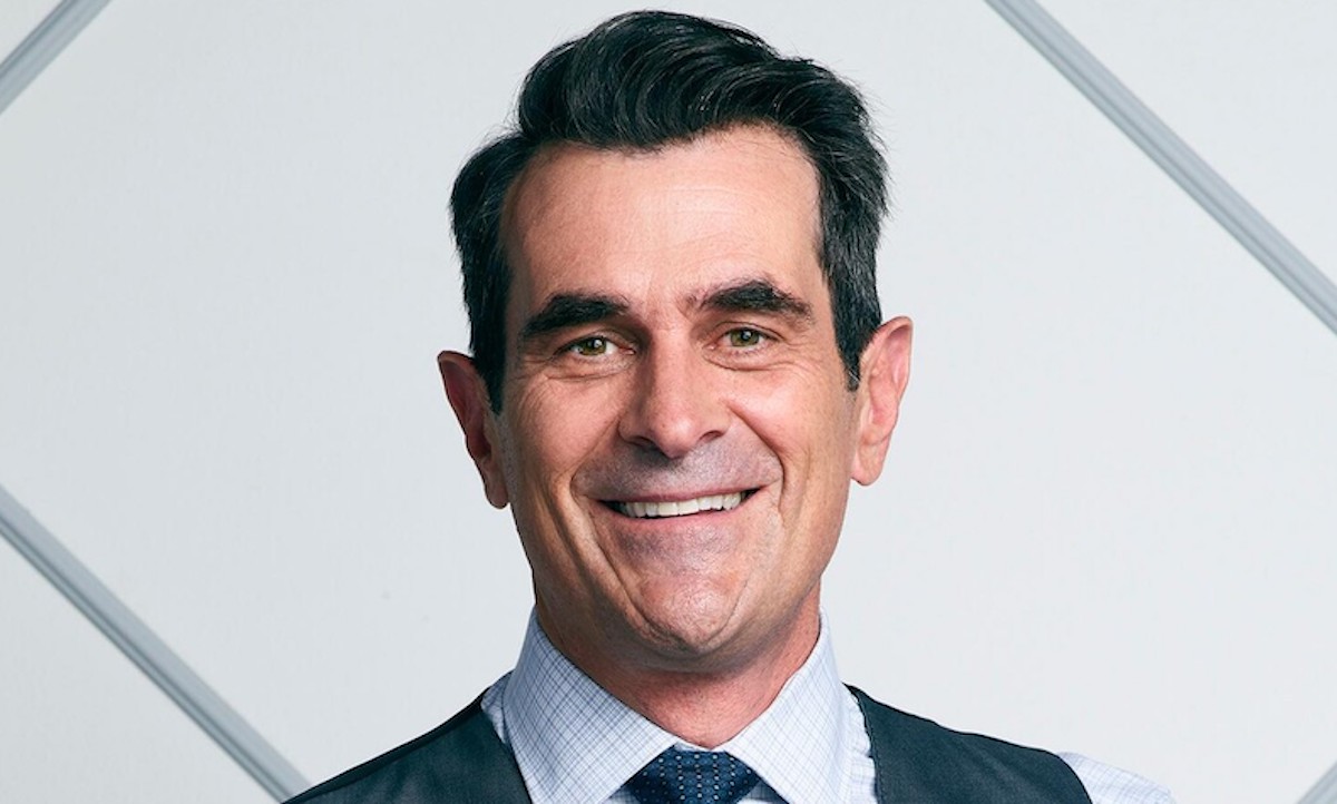 Ty Burrell Biography Height Weight Age Movies Wife Family Salary Net Worth Facts More