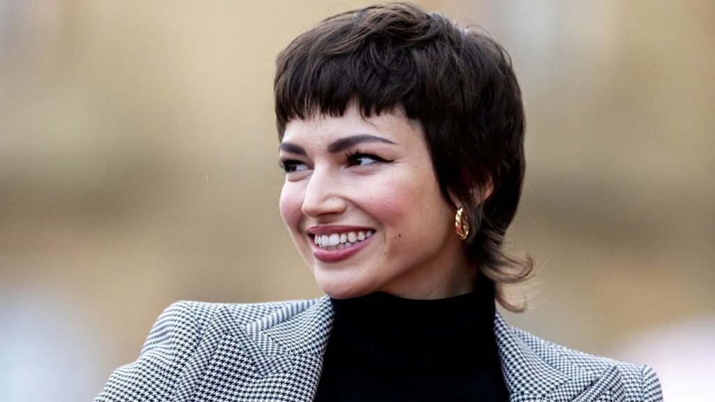 Money Heist: Review, Story, Cast, Episodes, Release Date, Budget & More Ursula Corbero as Silene Oliveira Tokyo