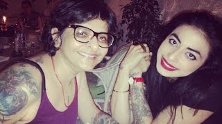 VJ Bani With Her Mother