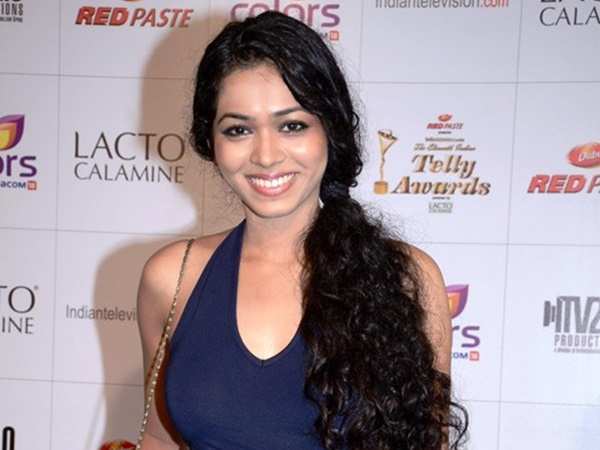 Vaishnavi Dhanraj Biography Height Age TV Serials Husband Family Salary Net Worth Awards Photos Facts More1