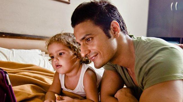 Vin Rana With His Daughter