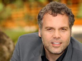 Vincent DOnofrio Biography Height Weight Age Movies Wife Family Salary Net Worth Facts More