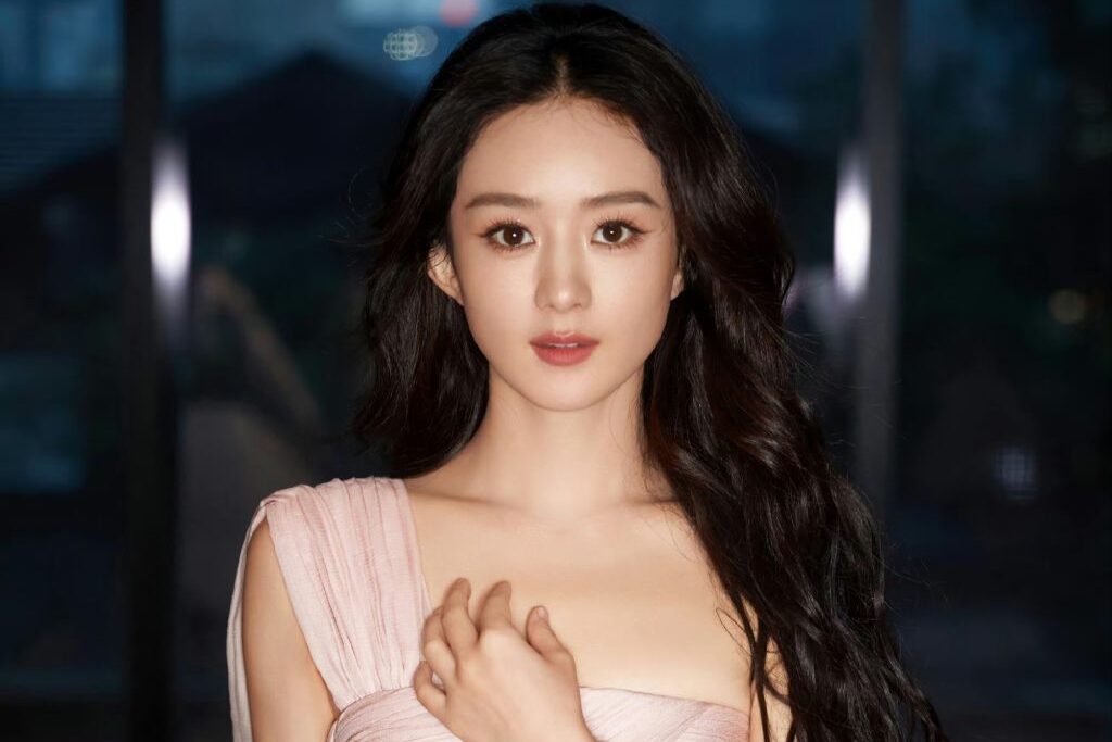 Zhao Liying Biography, Height, Weight, Age, Movies, Husband, Family, Salary, Net Worth, Facts & More